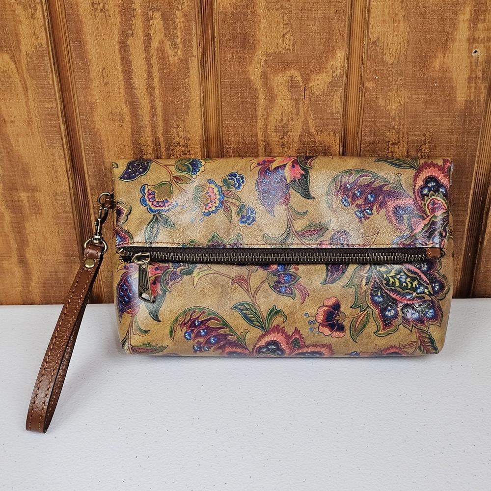 Patricia Nash Valerie Foldover Wristlet Clutch โ French Tapestry - EUC